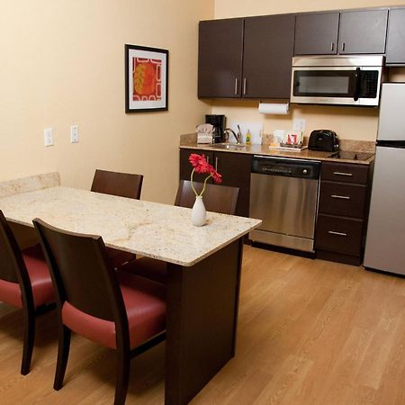Towneplace Suites By Marriott Lake Jackson Clute Exteriér fotografie